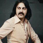 دانلود آهنگ کوروش یغمایی لیلا لیلا لیلا لیلا رو بردن